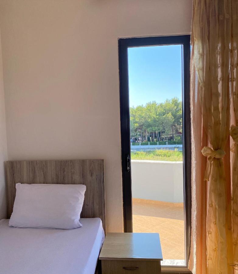 Grey Villa 格勒姆 外观 照片