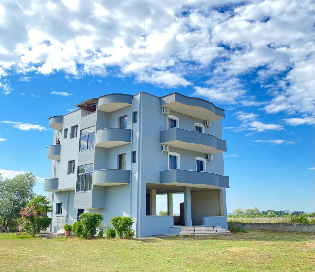 Grey Villa 格勒姆 外观 照片